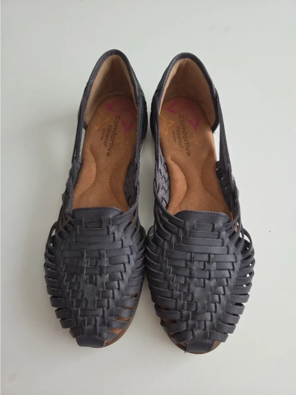 Comfortiva Womens Rainer Sandals Size 8M Navy Leather Huarache